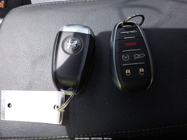 2023 Alfa Romeo Giulia Veloce Awd მანქანა იყიდება აუქციონზე, vin: ZARFANBN1P7669060, აუქციონის ნომერი: 44814666