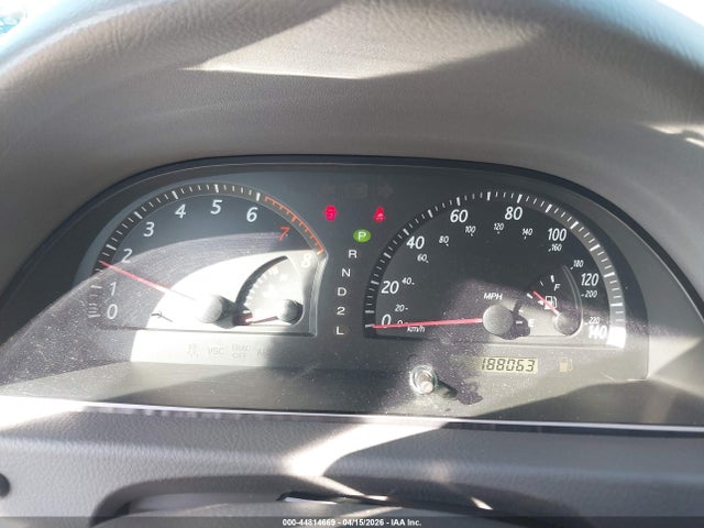 2003 Toyota Camry Le მანქანა იყიდება აუქციონზე, vin: 4T1BE32K83U656563, აუქციონის ნომერი: 44814669