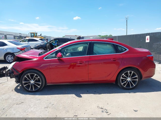 44814672 :رقم المزاد ، 1G4PR5SK0H4106464 vin ، 2017 Buick Verano Sport Touring مزاد بيع
