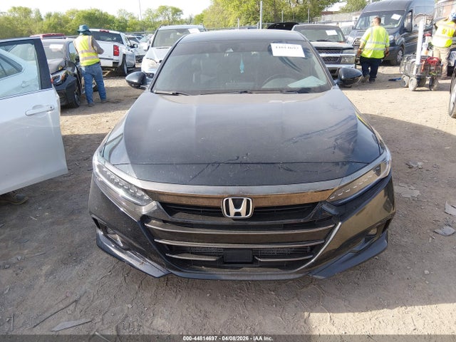44814697 :رقم المزاد ، 1HGCV1F38NA076638 vin ، 2022 Honda Accord Sport مزاد بيع