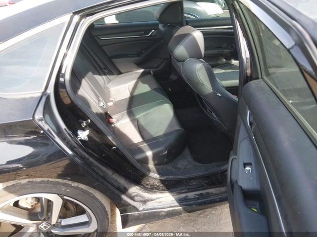 44814697 :رقم المزاد ، 1HGCV1F38NA076638 vin ، 2022 Honda Accord Sport مزاد بيع