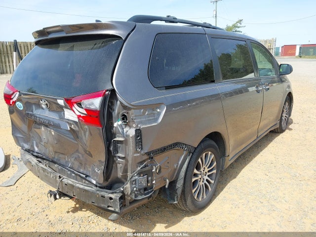 2020 TOYOTA SIENNA 5TDYZ3DCXLS025665 Photo 3