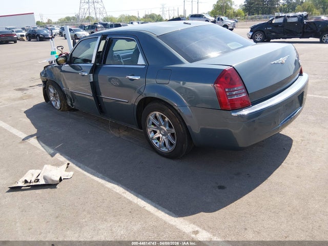 Продажа на аукционе авто 2006 Chrysler 300c, vin: 2C3LA63H96H212662, номер лота: 44814743