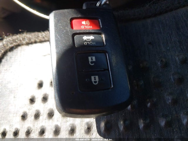 4T1BD1EB4EU024035 Toyota Avalon Hybrid Xle Touring