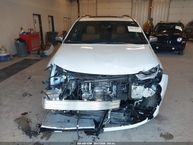 44814786 :رقم المزاد ، 2C4RC3PG6TR166942 vin ، 2026 Chrysler Pacifica Pinnacle Awd مزاد بيع