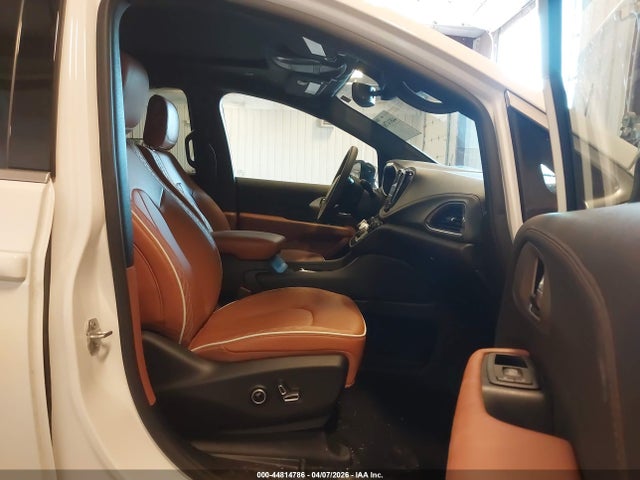 44814786 :رقم المزاد ، 2C4RC3PG6TR166942 vin ، 2026 Chrysler Pacifica Pinnacle Awd مزاد بيع