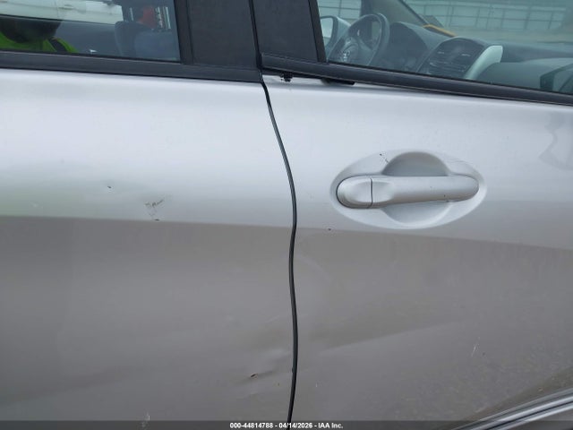 Nissan Versa Note Sr 2015 3N1CE2CP2FL419629 Image 16