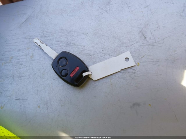 2008 HONDA CR-V JHLRE48548C068623 Photo 10