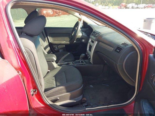 44814790 :رقم المزاد ، 3FAHP0HG7AR231694 vin ، 2010 Ford Fusion Se مزاد بيع