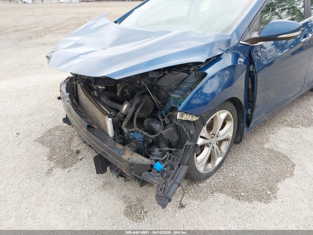 44814801 :رقم المزاد ، KMHD35LH9EU201608 vin ، 2014 Hyundai Elantra Gt مزاد بيع
