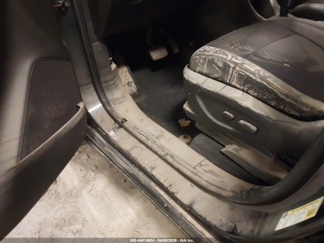 44814804 :رقم المزاد ، 3GNCJPSB8HL252585 vin ، 2017 Chevrolet Trax Lt مزاد بيع
