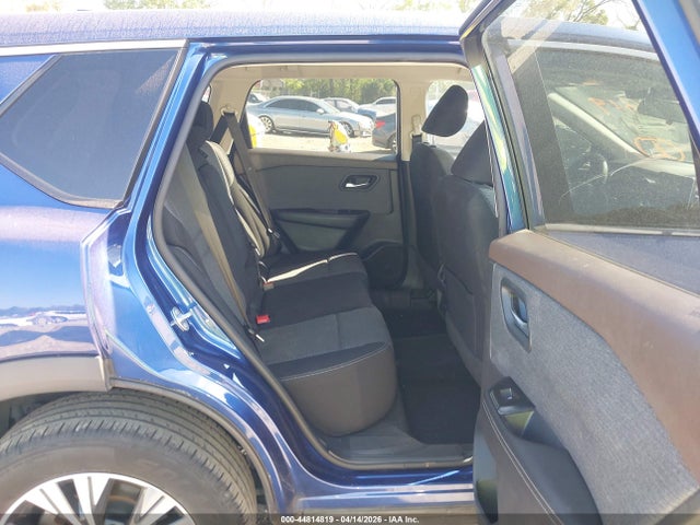 5N1BT3BB8PC845585 Nissan Rogue Sv Intelligent Awd