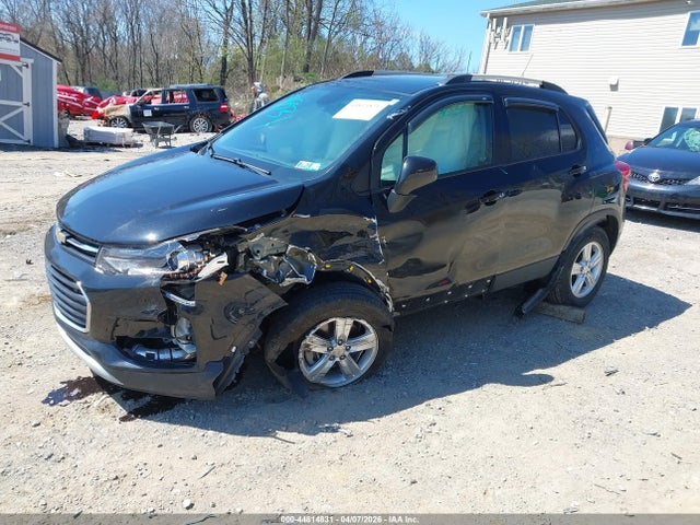 2022 CHEVROLET TRAX KL7CJPSM8NB564698 Photo 1
