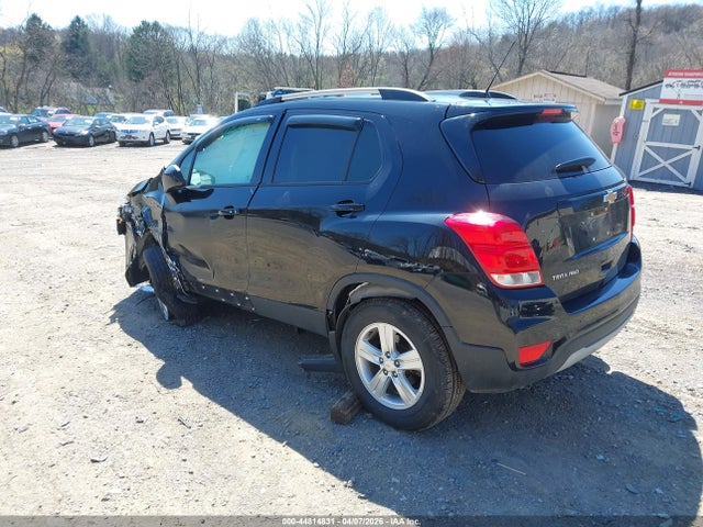 2022 CHEVROLET TRAX KL7CJPSM8NB564698 Photo 2