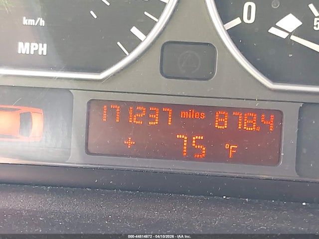 44814872 :رقم المزاد ، WBAEW534X2PG08814 vin ، 2002 Bmw 330xi مزاد بيع