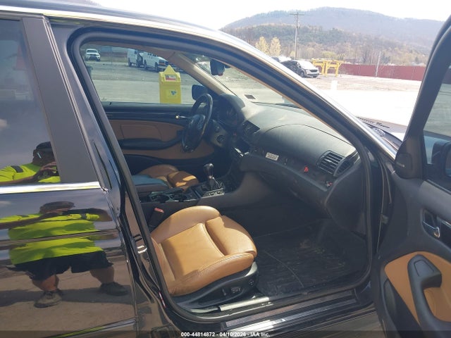 44814872 :رقم المزاد ، WBAEW534X2PG08814 vin ، 2002 Bmw 330xi مزاد بيع