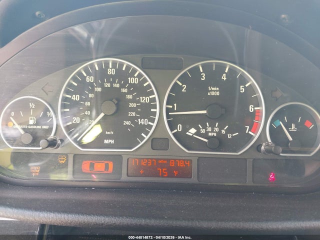 44814872 :رقم المزاد ، WBAEW534X2PG08814 vin ، 2002 Bmw 330xi مزاد بيع