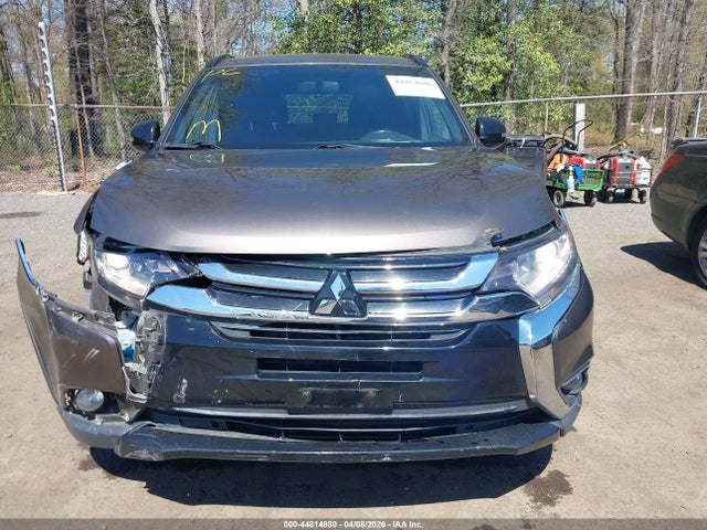 Продаж на аукціоні авто 2018 Mitsubishi Outlander Le, vin: JA4AD3A34JZ018267, номер лоту: 44814880