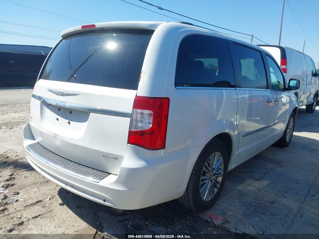 Продаж на аукціоні авто 2015 Chrysler Town & Country Limited Platinum, vin: 2C4RC1GG4FR590564, номер лоту: 44814909