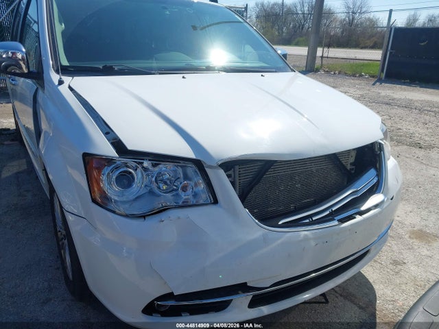 Продаж на аукціоні авто 2015 Chrysler Town & Country Limited Platinum, vin: 2C4RC1GG4FR590564, номер лоту: 44814909