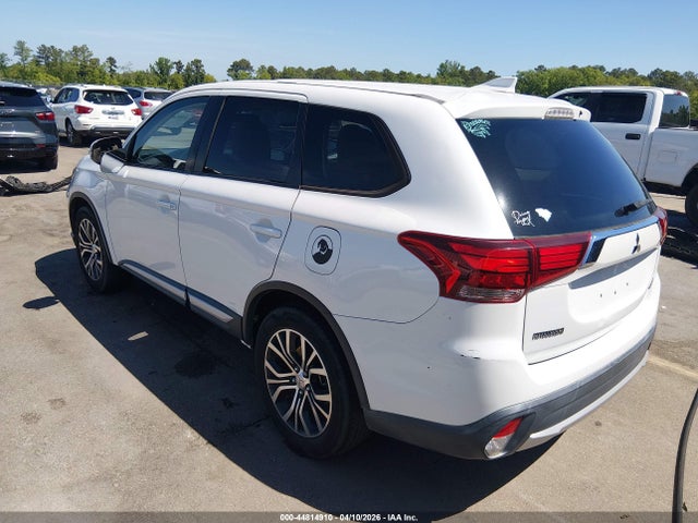 Продаж на аукціоні авто 2017 Mitsubishi Outlander Se, vin: JA4AD3A37HZ065321, номер лоту: 44814910