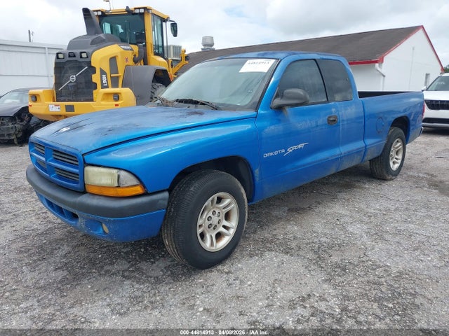 44814913 :رقم المزاد ، 1B7GL22N11S273674 vin ، 2001 Dodge Dakota Slt/sport مزاد بيع