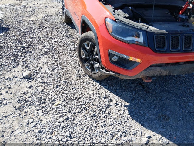 2017 Jeep New Compass Trailhawk 4x4 მანქანა იყიდება აუქციონზე, vin: 3C4NJDDB2HT688281, აუქციონის ნომერი: 44814936