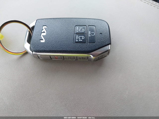 2022 Kia Carnival Mpv Ex მანქანა იყიდება აუქციონზე, vin: KNDNC5H37N6095461, აუქციონის ნომერი: 44814989