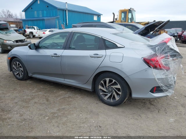 Honda CIVIC EX 2018 2HGFC2F75JH592074 Image 14