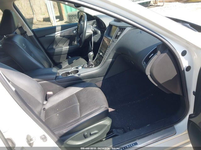 2014 Infiniti Q50 Hybrid Premium მანქანა იყიდება აუქციონზე, vin: JN1AV7AR9EM701635, აუქციონის ნომერი: 44815019