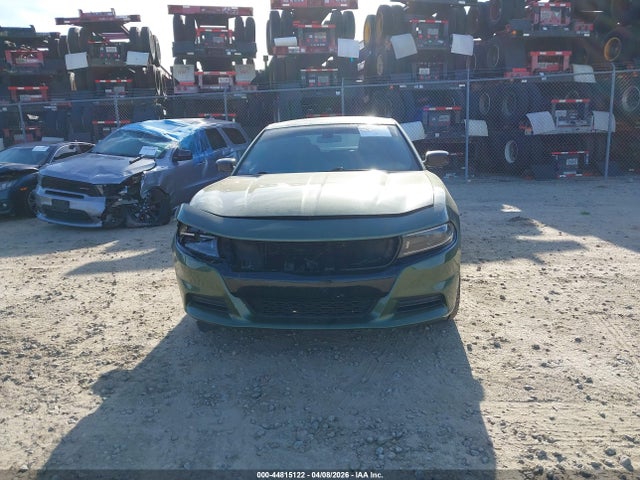 2C3CDXBGXNH202100 Dodge Charger Sxt Rwd