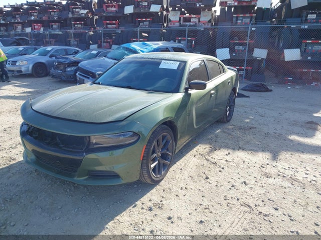 2C3CDXBGXNH202100 Dodge Charger Sxt Rwd