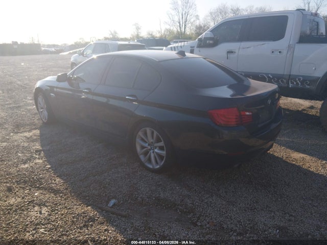 2011 BMW 535I WBAFU7C52BC779804 Photo 2