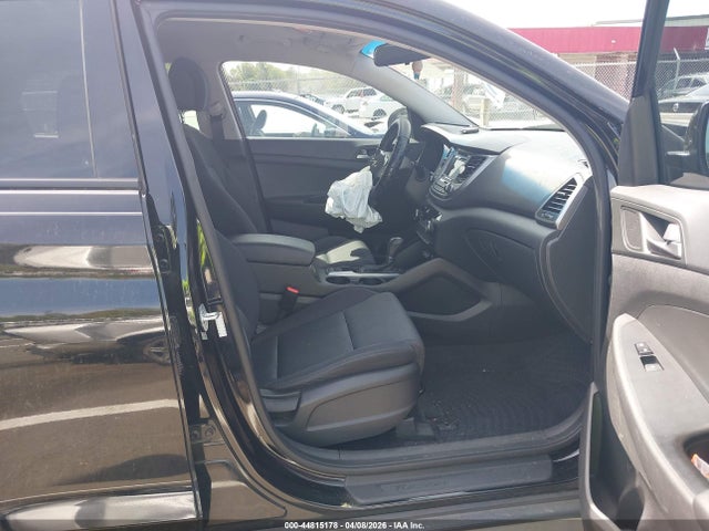Aukcja sprzedaży 2017 Hyundai Tucson Sport, vin: KM8J33A28HU524400, numer aukcji: 44815178