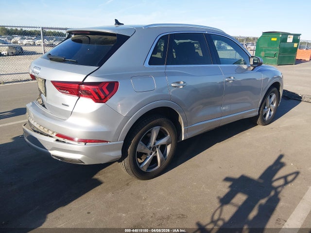 44815180 :رقم المزاد ، WA1AUCF35M1134881 vin ، 2021 Audi Q3 Premium 40 Tfsi Quattro Tiptronic مزاد بيع
