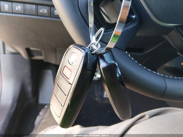 Продажа на аукционе авто 2025 Toyota Camry Se, vin: 4T1DAACK2SU031971, номер лота: 44815188