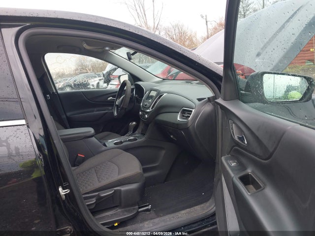 Продажа на аукционе авто 2019 Chevrolet Equinox Lt, vin: 3GNAXKEVXKL315143, номер лота: 44815212