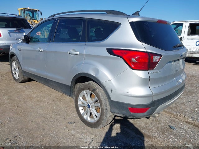 2019 FORD ESCAPE 1FMCU0HD0KUB32837 Photo 2