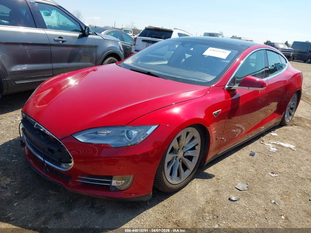 2015 TESLA MODEL S 5YJSA1H14FFP74870 Photo 1