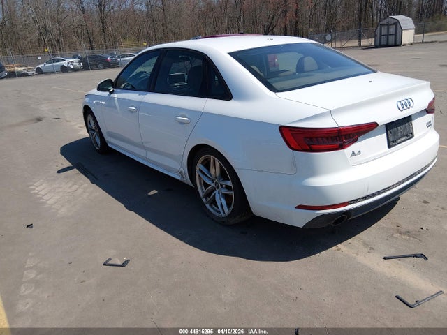 Aukcja sprzedaży 2017 Audi A4 2.0t Season Of Audi Premium, vin: WAUDNAF46HN047032, numer aukcji: 44815295