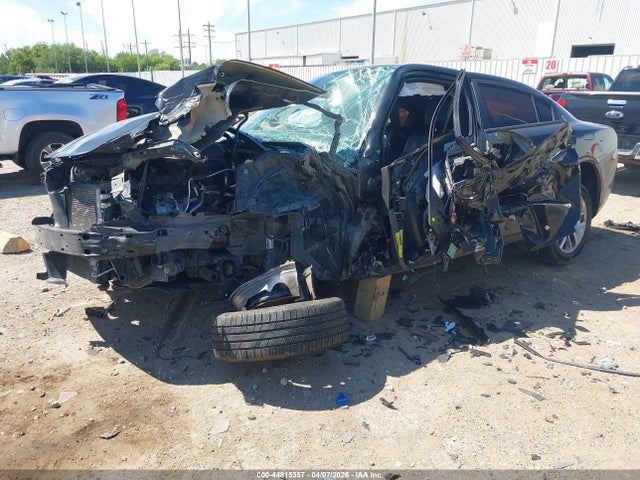44815357 :رقم المزاد ، 2C3CDXHG2FH741867 vin ، 2015 Dodge Charger Sxt مزاد بيع