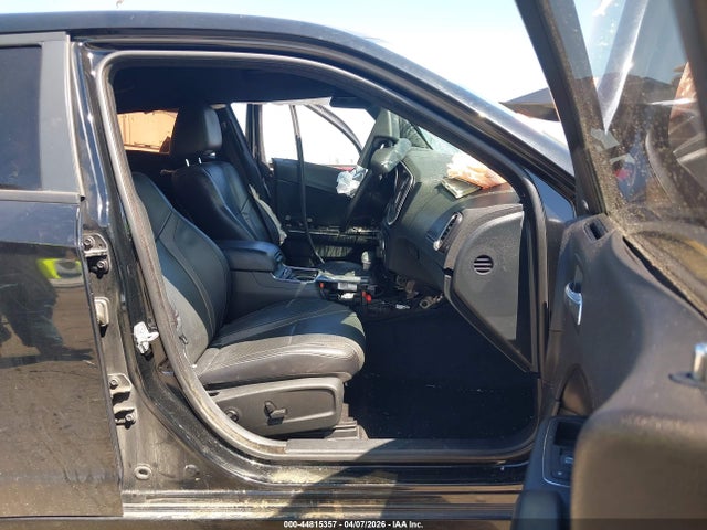 44815357 :رقم المزاد ، 2C3CDXHG2FH741867 vin ، 2015 Dodge Charger Sxt مزاد بيع