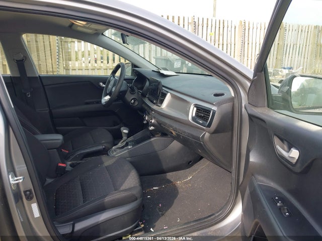 44815361 :رقم المزاد ، 3KPA24AD1NE487103 vin ، 2022 Kia Rio S مزاد بيع