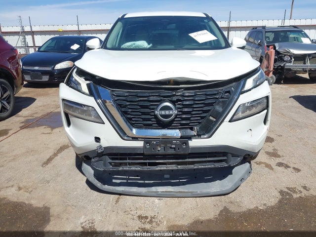 Продаж на аукціоні авто 2022 Nissan Rogue Sv Fwd, vin: 5N1BT3BA4NC723035, номер лоту: 44815389