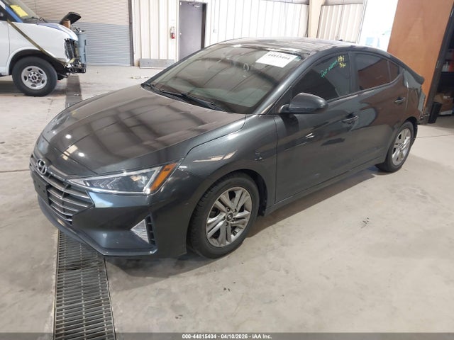 2020 Hyundai Elantra Sel მანქანა იყიდება აუქციონზე, vin: 5NPD84LF6LH554183, აუქციონის ნომერი: 44815404