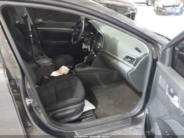 2020 Hyundai Elantra Sel მანქანა იყიდება აუქციონზე, vin: 5NPD84LF6LH554183, აუქციონის ნომერი: 44815404