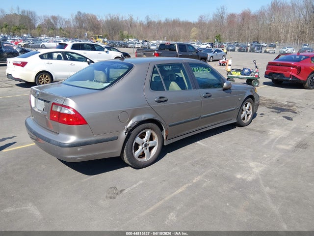 2004 SAAB 9-5 YS3ED49A943502015 Photo 3