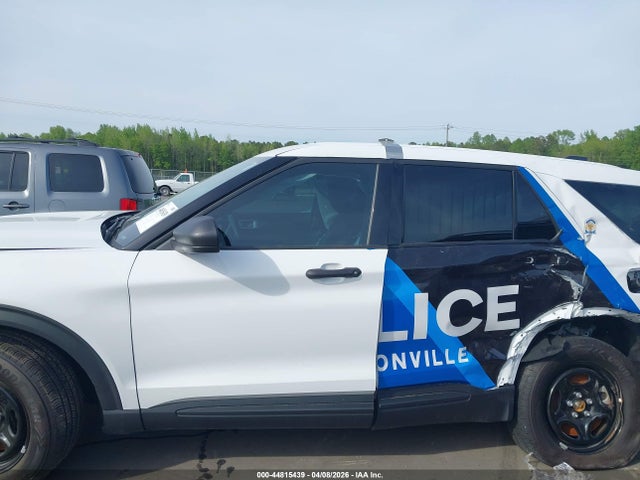 2025 Ford Police Interceptor Utility მანქანა იყიდება აუქციონზე, vin: 1FM5K8AW4SGA32232, აუქციონის ნომერი: 44815439