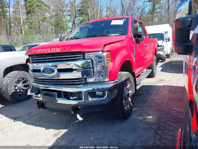Ford F-350 Lariat 2019 1FT8X3B64KED58970 Image 2