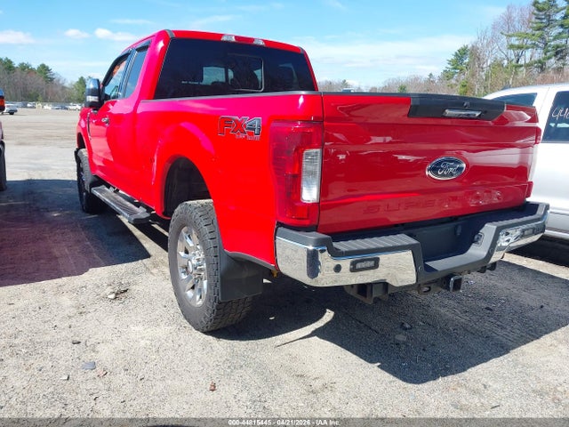 Ford F-350 Lariat 2019 1FT8X3B64KED58970 Image 3